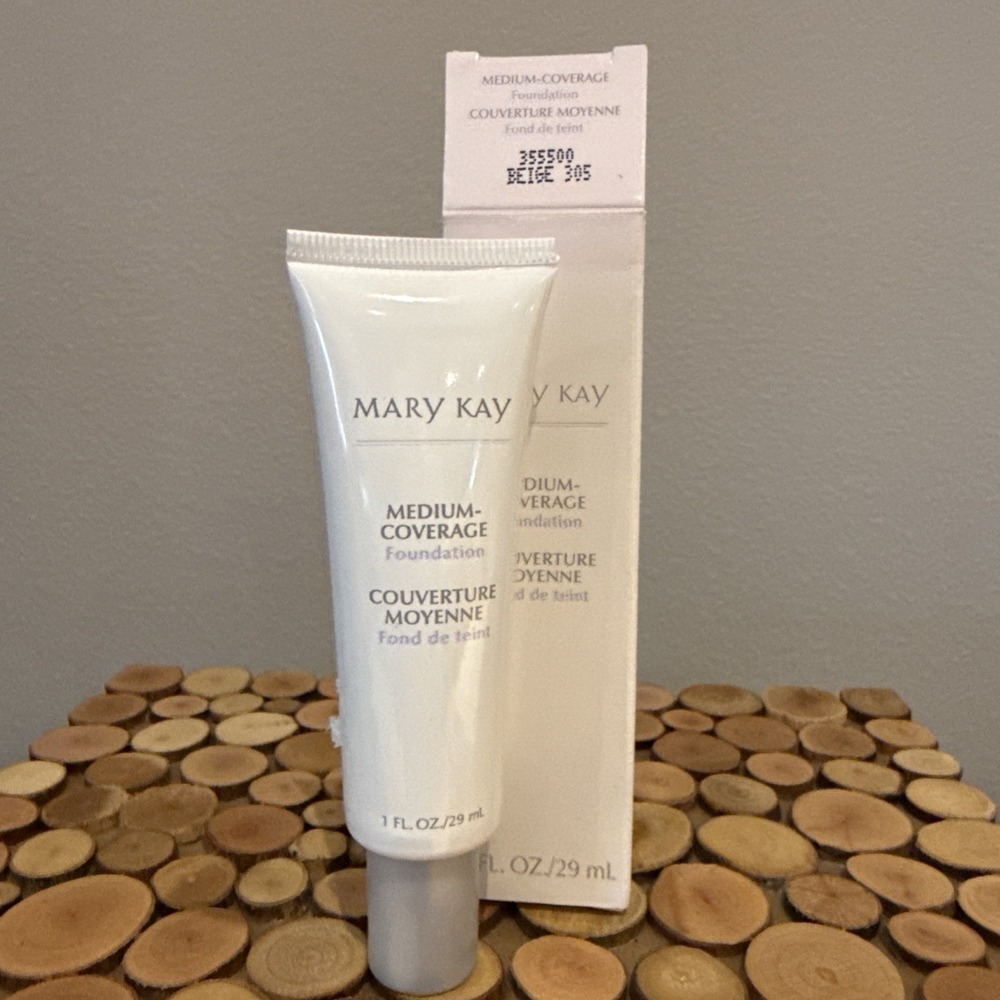 Mary Kay foundation Medium Coverage Beige 305 Gray‎ Cap   355500